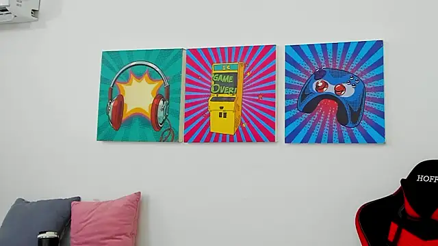 Santana_maximo Live Webcam on Stripchat