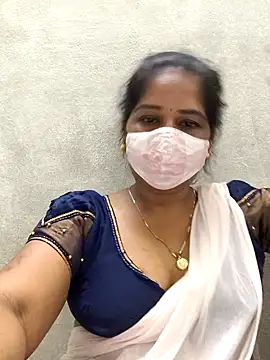 maaliiiponutamil - MaaliiiPonuTamil's free webcam