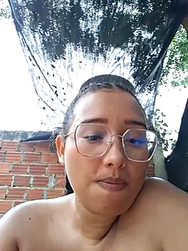 young_dairy01 (F teen) - I fuck in the street