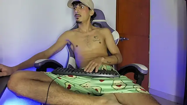 yankees_xxx (M young) - naked me🍆👀