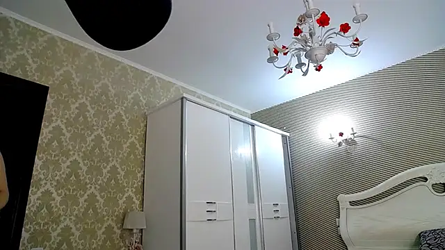 evelyn_shy - Evelyn_Shy's free webcam