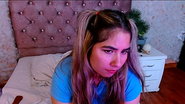 sofiazaf_ - Sofiazaf_'s free webcam - UK Sex Cams