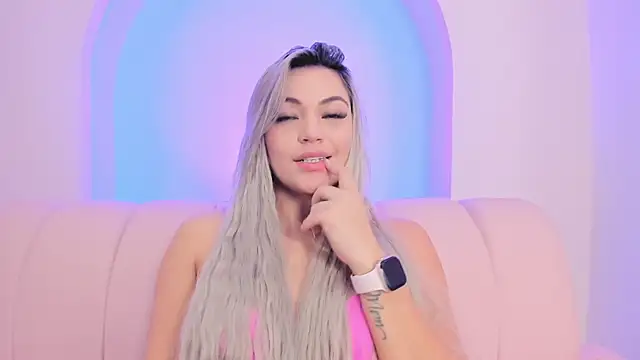 milaowens - Milaowens's free webcam - UK Sex Cams