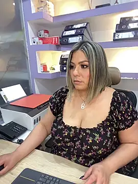 I'm in the office you have to be careful #cum #squirt #matur #bigboobs #creampie #milf #bigass 