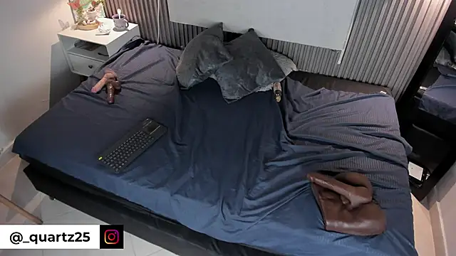 zafiiraa (F young) - lick your balls while I masturbate you