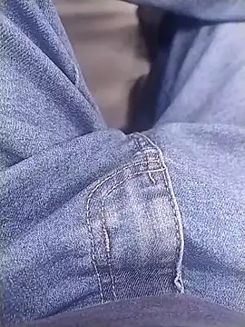 engineer_1980 (Ask my age) - Bater punheta