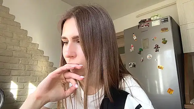 elsiekuhlmann - ElsieKuhlmann's free webcam - UK Sex Cams