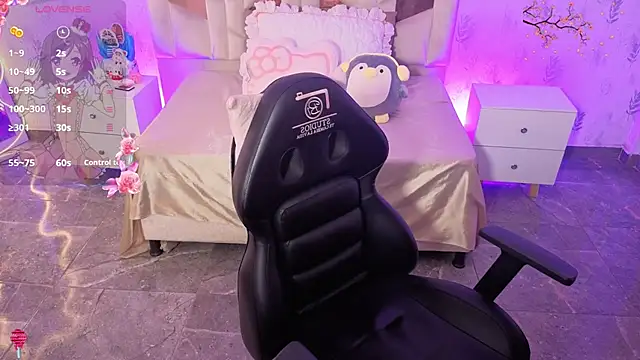 tiny_tay (F teen) - deep Throat