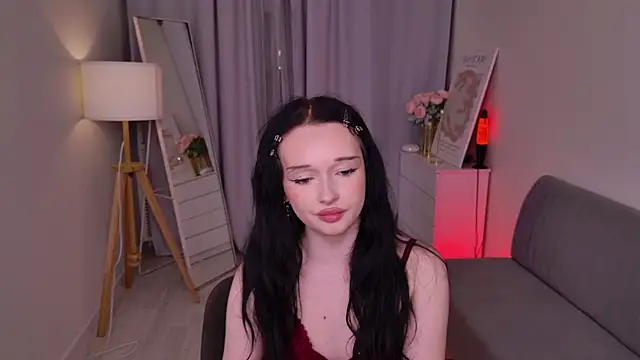 flora_ray - Flora_Ray's free webcam