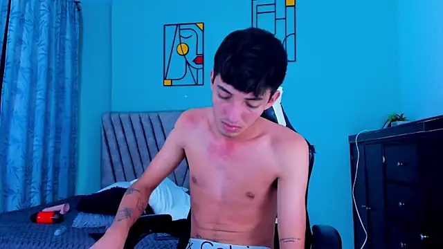 maikol_ortiz (M twink) - naked