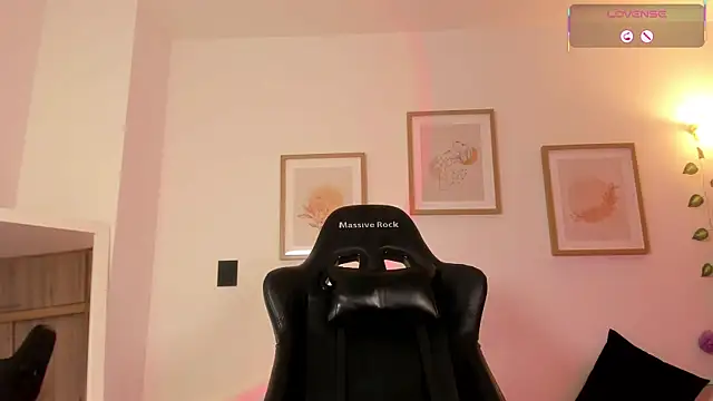 aleja_montiel__ webcam