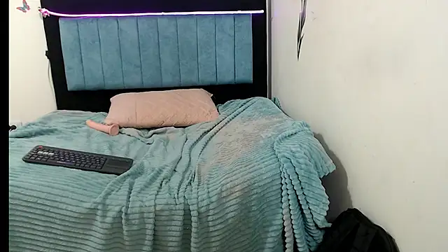 karlyxs - KARLYXS's free webcam - UK Sex Cams