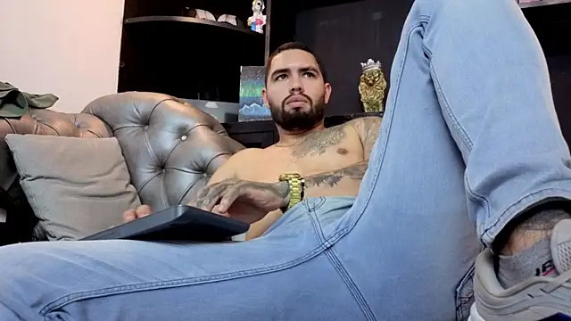 matteosantos live sex cam