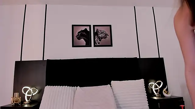 ArwenStar11 live sex cam