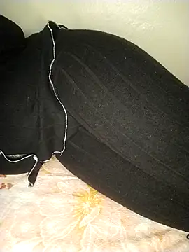 farawlla (Ask my age) - ‏اشلح الفستان👗