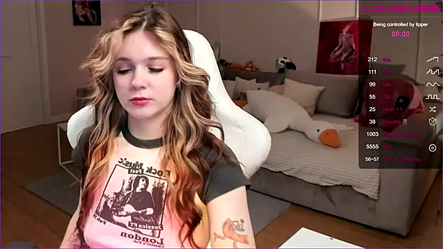 frau_lina - Frau_Lina's free webcam - UK Sex Cams