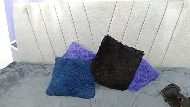 luna_merie - Luna_merie's free webcam - UK Sex Cams