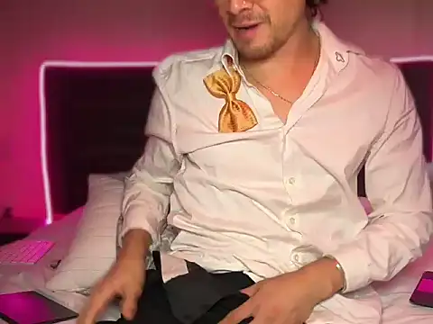 mcklister_kinky_feets