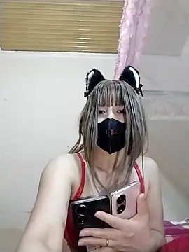 Webcam Model (Jade69xx)  is live.Free join now!