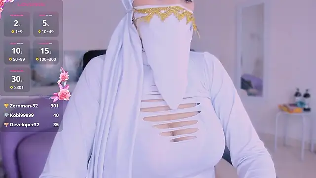 salma_isawwii (F young) - spanks ass doggy x10