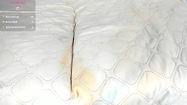 domenicaw (F young) - open ass