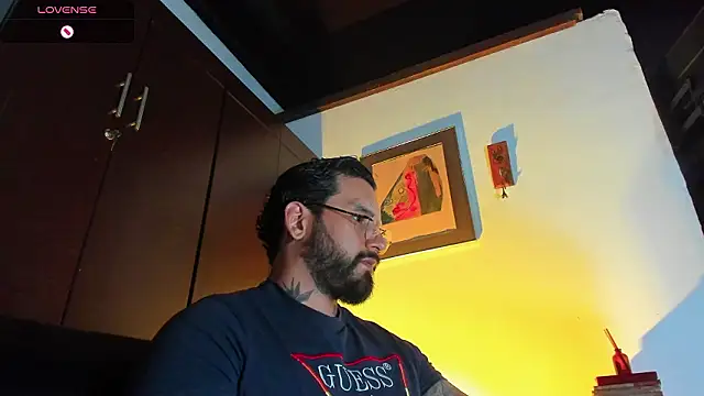 camilogray_ - CamiloGray_'s free webcam - UK Sex Cams