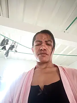 bigassmommy_x - Bigassmommy_x's free webcam - UK Sex Cams