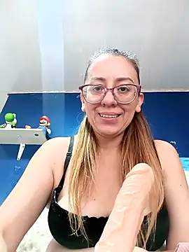 Webcam Model (miss_hanna07)  is live.Free join now!