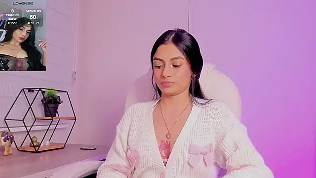 lilith_petit_ - Lilith_petit_'s free webcam - UK Sex Cams