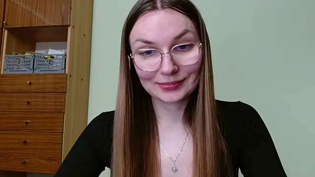 looveellyx - LooveELLYx's free webcam - UK Sex Cams