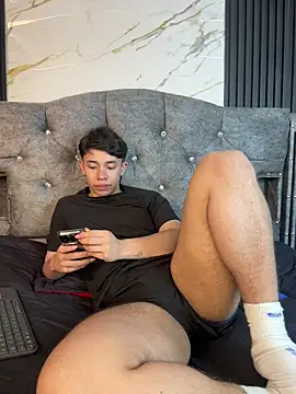 noah_ledom - Noah_ledom's free webcam - UK Sex Cams