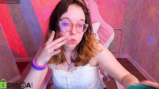 aleks-caster - Aleks-caster's free webcam - UK Sex Cams