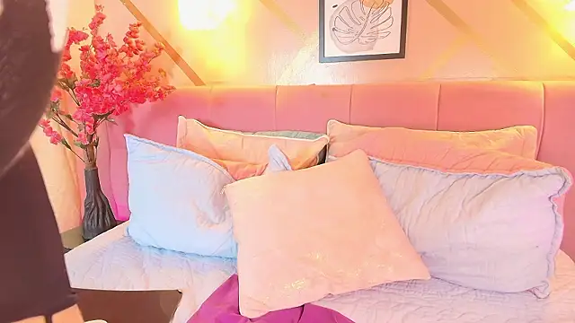 satuurn_ - Satuurn_'s free webcam - UK Sex Cams