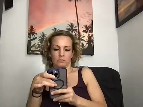 sattivvaxxx - SattivvaXXX's free webcam - UK Sex Cams