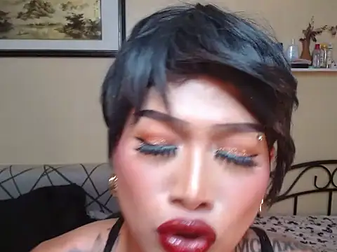 dazzlingrosehorsecock (M young) - cum in public