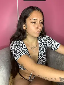 Webcam Model (Alaska_euphoria)  is live.Free join now!