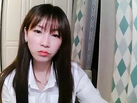 coco-ll - Coco-LL's free webcam - UK Sex Cams