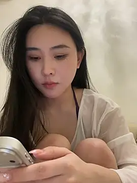 美女anqi6376在线直播