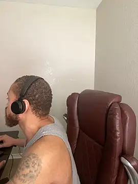 fathero1time - Fathero1time's free webcam - UK Sex Cams