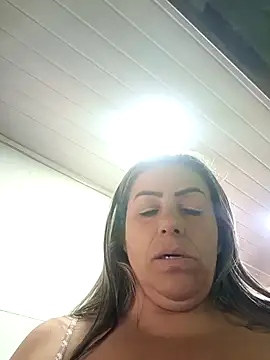 Webcam Model (maynor_1998)  is live.Free join now!