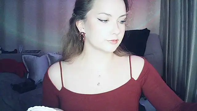 MoodieMira live sex cam