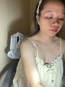 Webcam Model (An-An19) is live