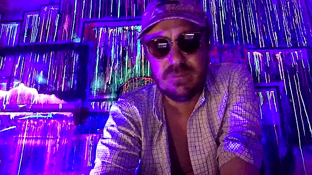 crazy_tbm-bwc (Ask my age) - Nude exhib exterieur