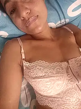 Webcam Model (Seductress_Malia)  is live.Free join now!