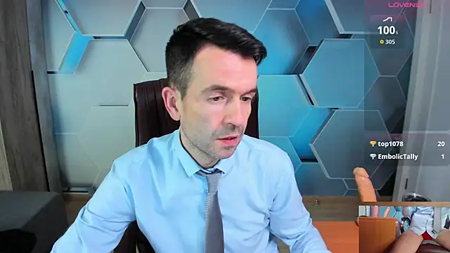 stevetiger (Ask my age) - NAKED