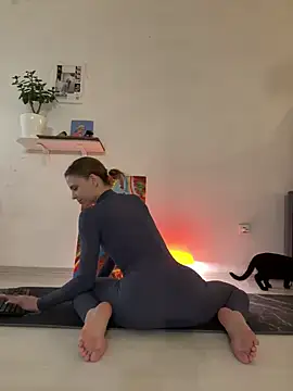 leyajohnson (F young) - Unzip