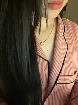 bonnie22 - Bonnie22's free webcam - UK Sex Cams