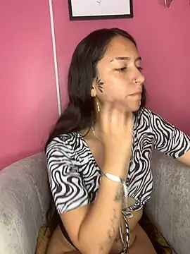 Webcam Model (Alaska_euphoria) is live