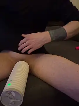 LionBoy1976 live sex cam