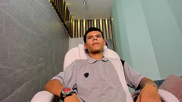 DylanRoyce_ live sex cam